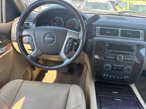 Used 2014 GMC Sierra 2500 Denali AWD/4WD image 33