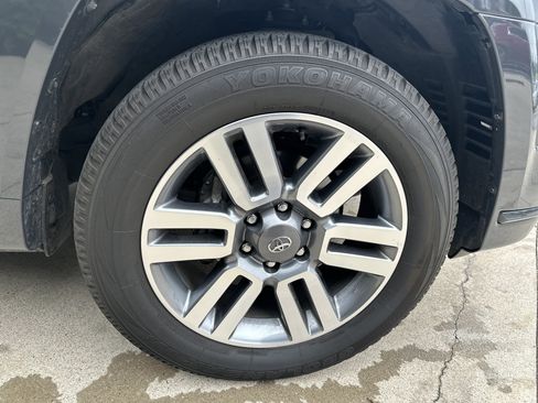 Used 2024 Toyota 4Runner TRD Sport AWD/4WD image 31