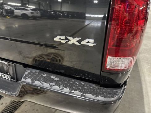 Used 2018 RAM 1500 Express w/ Express Value Package image 29