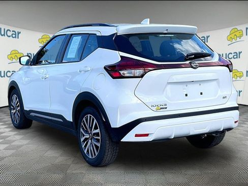 Used 2024 Nissan Kicks SR FWD image 4