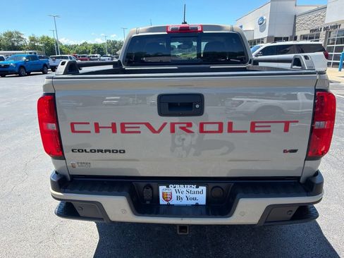Used 2022 Chevrolet Colorado Z71 w/ Safety Package AWD/4WD image 4