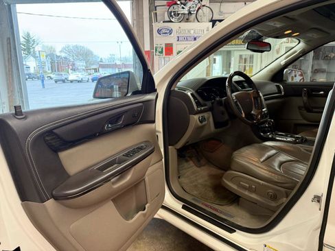 Used 2015 GMC Acadia Denali AWD/4WD image 10