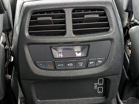 Used 2022 Honda Pilot Special Edition image 25