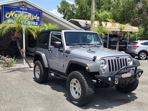 Used 2014 Jeep Wrangler Sport w/ Quick Order Package 24S AWD/4WD image 2