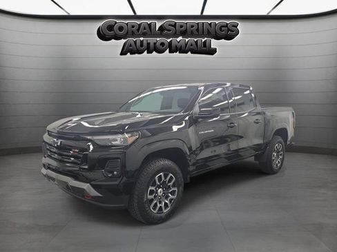 Used 2026 Chevrolet Colorado Z71 AWD/4WD image 3