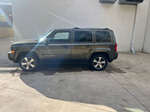 Used 2016 Jeep Patriot High Altitude image 3