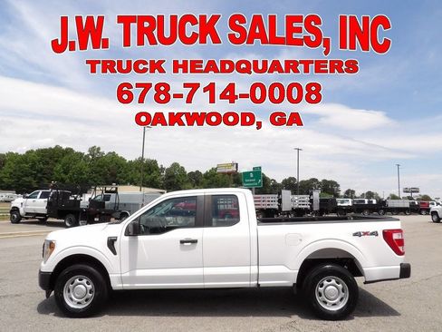 Used 2021 Ford F150 XL w/ XL Power Equipment Group AWD/4WD image 2