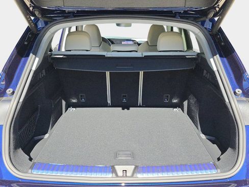 Used 2025 Audi Q5 Premium Plus w/ Premium Plus AWD/4WD image 14