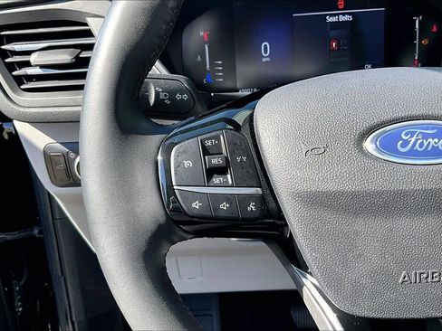Used 2023 Ford Escape Active AWD/4WD image 17