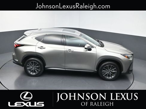Used 2022 Lexus NX 250 AWD image 30