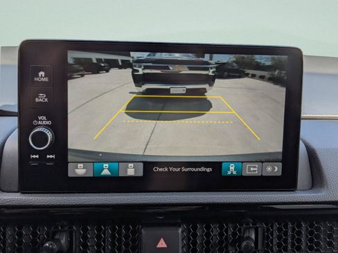 Used 2026 Nissan Rogue S FWD image 34