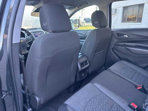 Used 2023 Chevrolet Equinox LT image 18