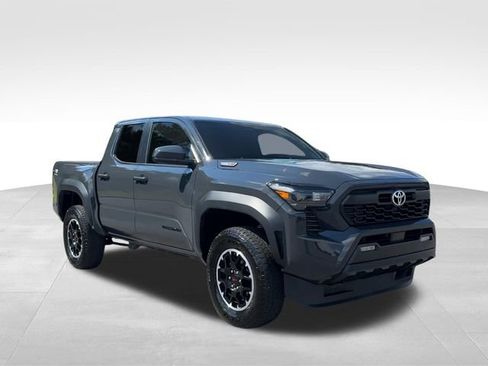 Used 2024 Toyota Tacoma TRD Off-Road AWD/4WD image 8