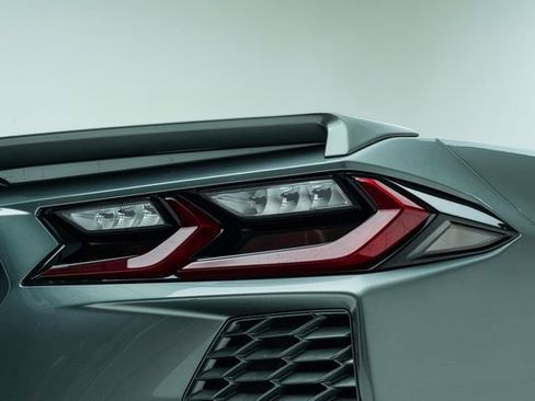 Used 2024 Chevrolet Corvette Stingray Coupe w/ Chrome Exterior Badge Package image 16