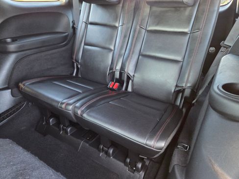 Used 2024 Dodge Durango GT image 9