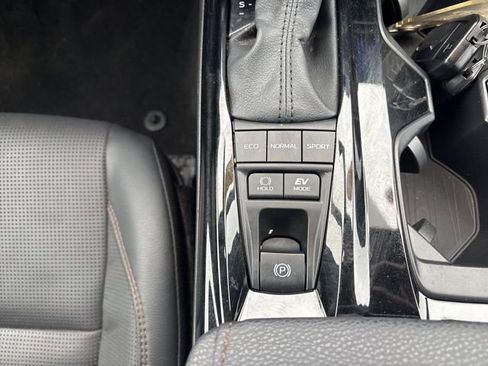 Certified 2025 Toyota Camry XLE w/ Premium Package image 34