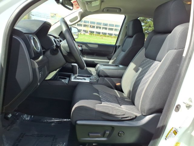 Certified 2020 Toyota Tundra SR5 w/ TRD Off-Road Package AWD/4WD image 17