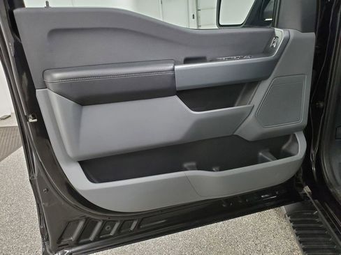 Used 2023 Ford F150 XLT w/ Trailer Tow Package image 14