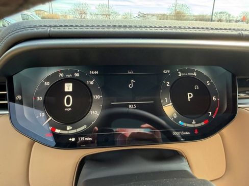 New 2026 Land Rover Range Rover Sport SE image 24