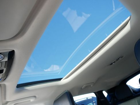 Certified 2022 Kia EV6 GT-Line w/ First Edition Package image 32