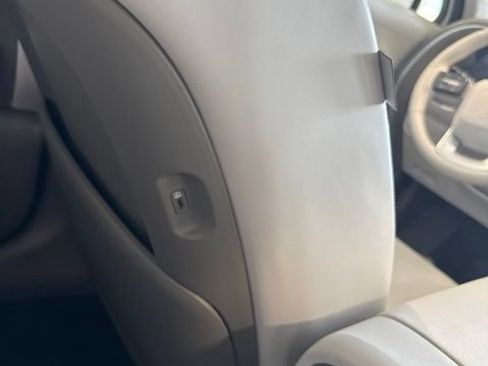 Used 2026 Hyundai Palisade SEL FWD image 18