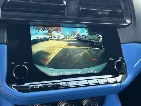 Certified 2024 Nissan Z Performance w/ Floor Mat Package image 17