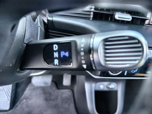 Used 2022 Hyundai Ioniq 5 SE w/ Cargo Package image 21