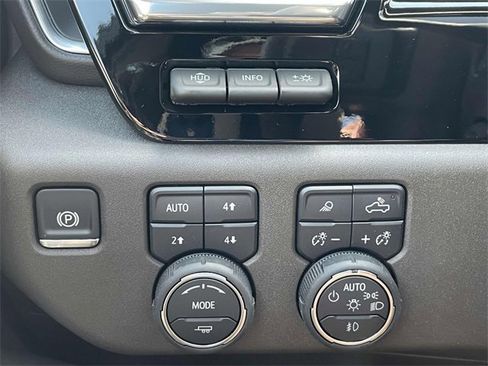 New 2025 Chevrolet Silverado 1500 LTZ image 20