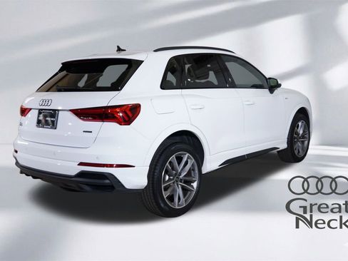 Used 2025 Audi Q3 2.0T Premium w/ Convenience Package image 10