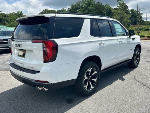 New 2026 GMC Yukon AT4 w/ AT4 Premium Plus Package AWD/4WD image 6