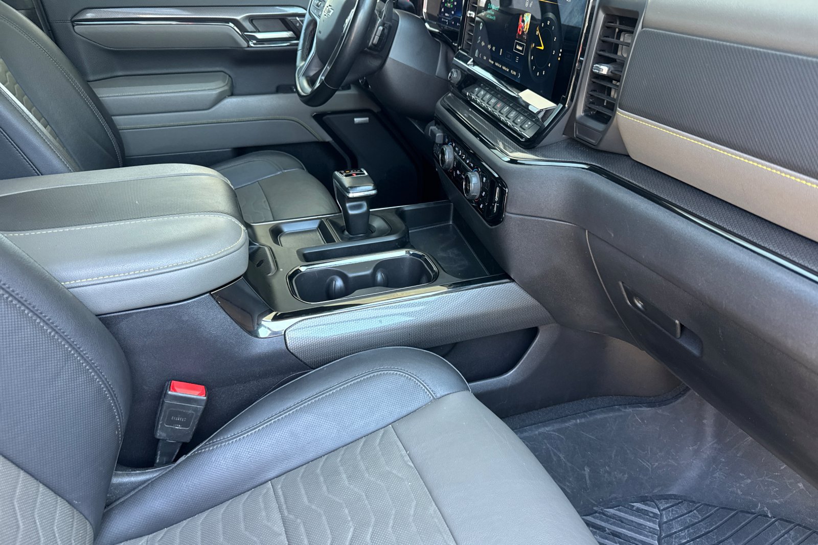 Used 2024 Chevrolet Silverado 1500 ZR2 w/ ZR2 Bison Edition AWD/4WD image 16
