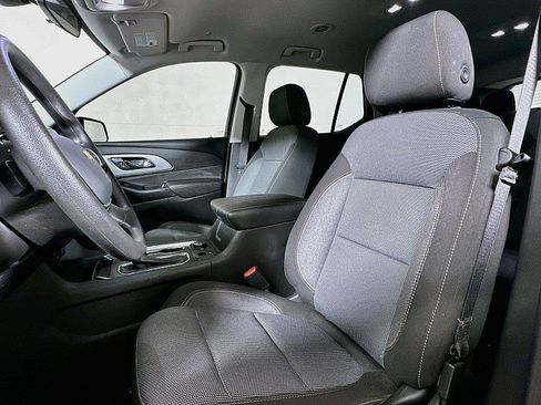 Used 2020 Chevrolet Traverse LS FWD image 11