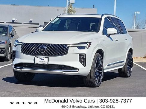 New 2026 Volvo XC90 T8 Ultra w/ Lounge Package AWD/4WD image 4