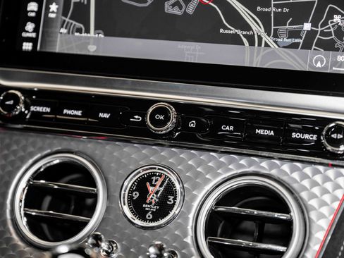 Used 2024 Bentley Continental GT Speed image 32