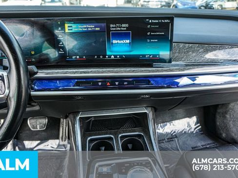 Used 2024 BMW 740i xDrive AWD/4WD image 41