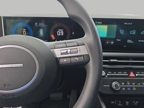 New 2026 Hyundai Tucson SE FWD image 18