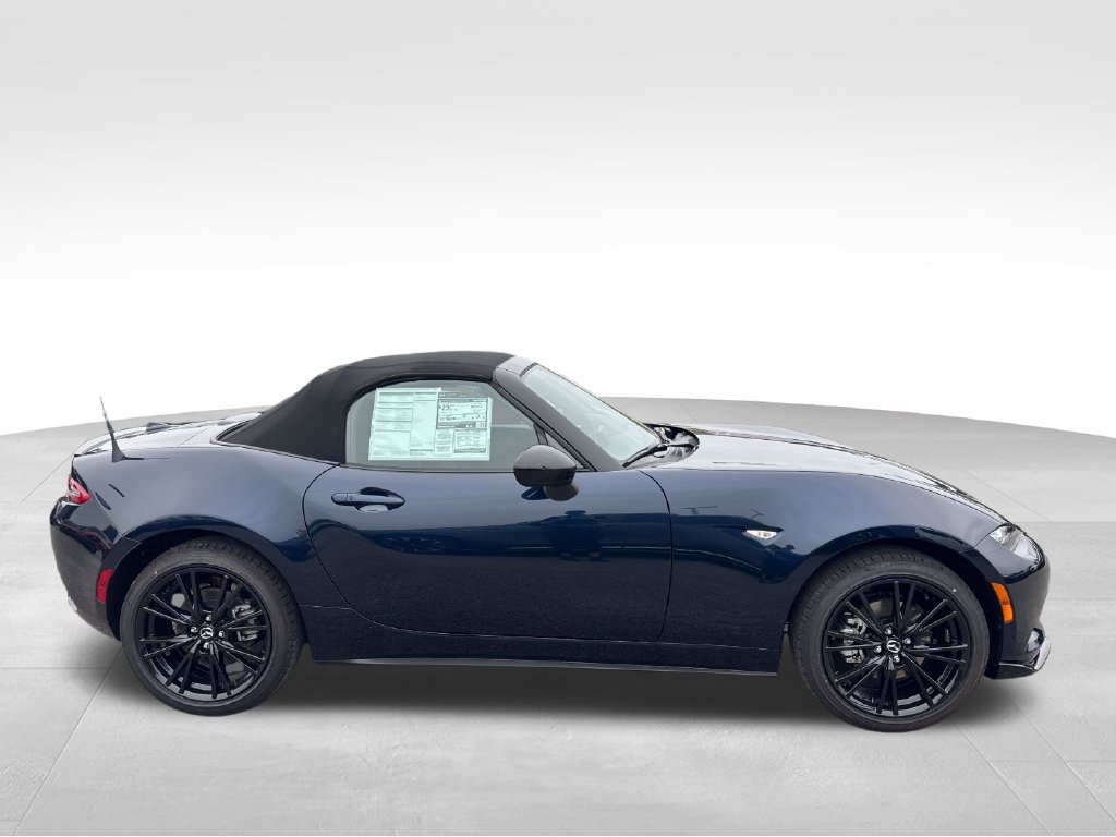 New 2026 MAZDA MX-5 Miata Club w/ Interior Package RWD image 6