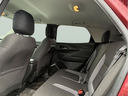 Used 2022 Chevrolet TrailBlazer LT AWD/4WD image 10