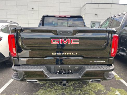 Used 2020 GMC Sierra 1500 Denali w/ Denali Ultimate Package AWD/4WD image 4
