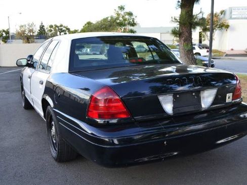 Used 2008 Ford Crown Victoria Police Interceptor RWD image 4