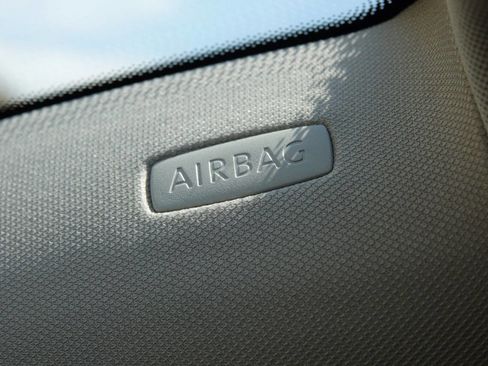 Used 2013 Volkswagen Passat TDI SEL Premium image 80