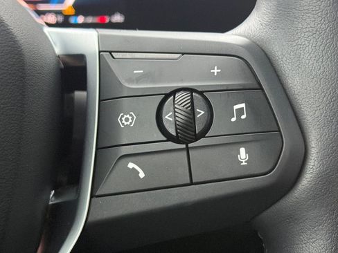 Certified 2025 BMW X1 xDrive28i w/ Premium Package image 28