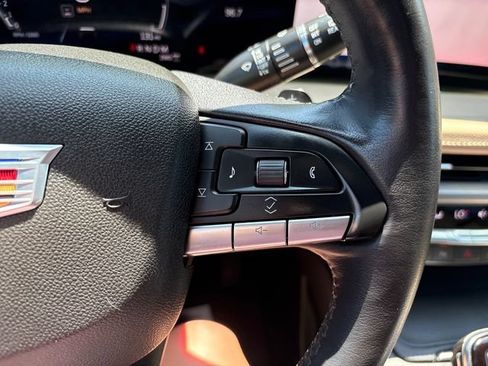 Used 2024 Cadillac XT4 Luxury w/ LPO, Floor Liner Package AWD/4WD image 12