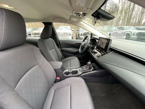 Used 2023 Toyota Corolla LE image 22
