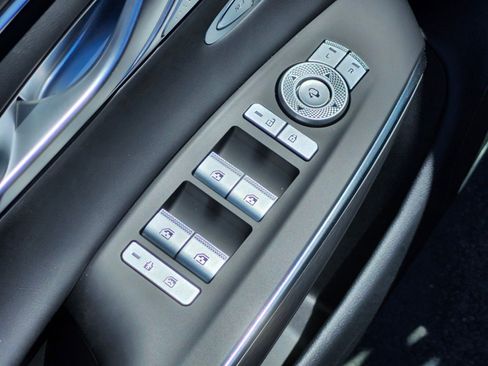 New 2026 Genesis GV70 2.5T Sport Prestige AWD/4WD image 17