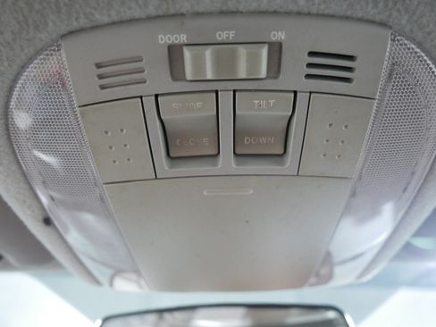 Used 2013 Toyota Corolla S w/ Premium Pkg FWD image 33