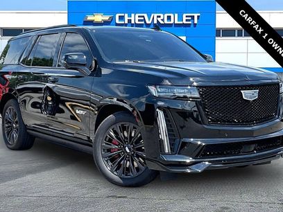 Used 2024 Cadillac Escalade V w/ LPO, ONYX Package