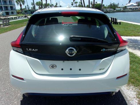 Used 2018 Nissan Leaf SV FWD image 35