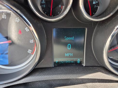 Used 2015 Buick Encore FWD image 13