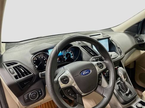 Used 2014 Ford Escape SE w/ Equipment Group 201A FWD image 10